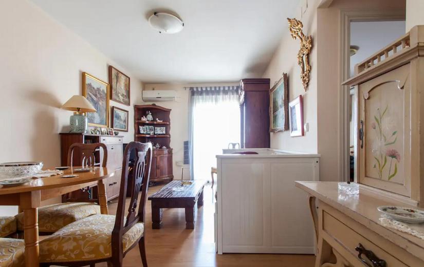 Habitacion Piso Compartido 塞维利亚 外观 照片